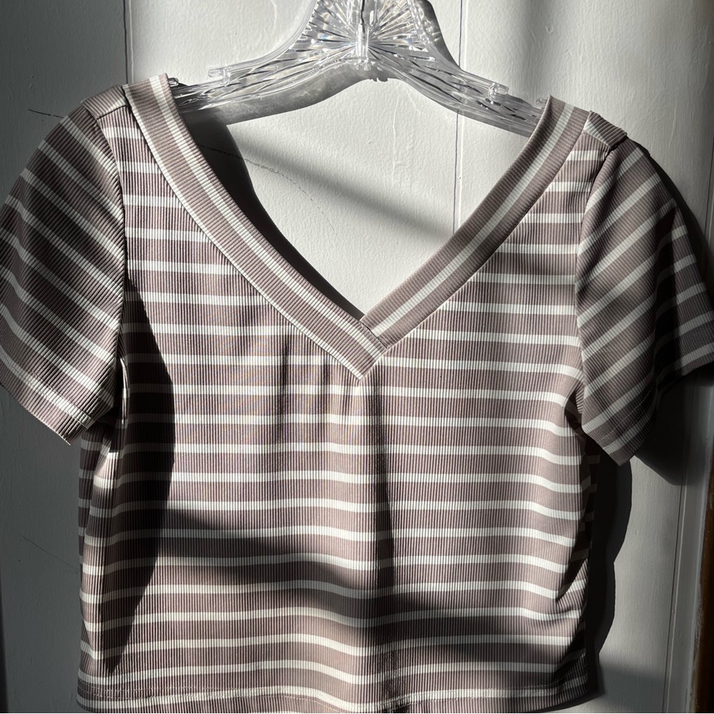 Women’s stripe Tee